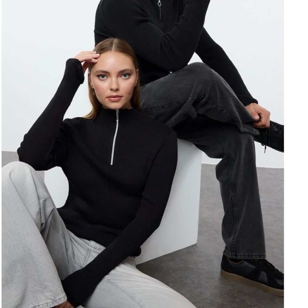 💯 wool half zipper sweater - Picture 4 of 11